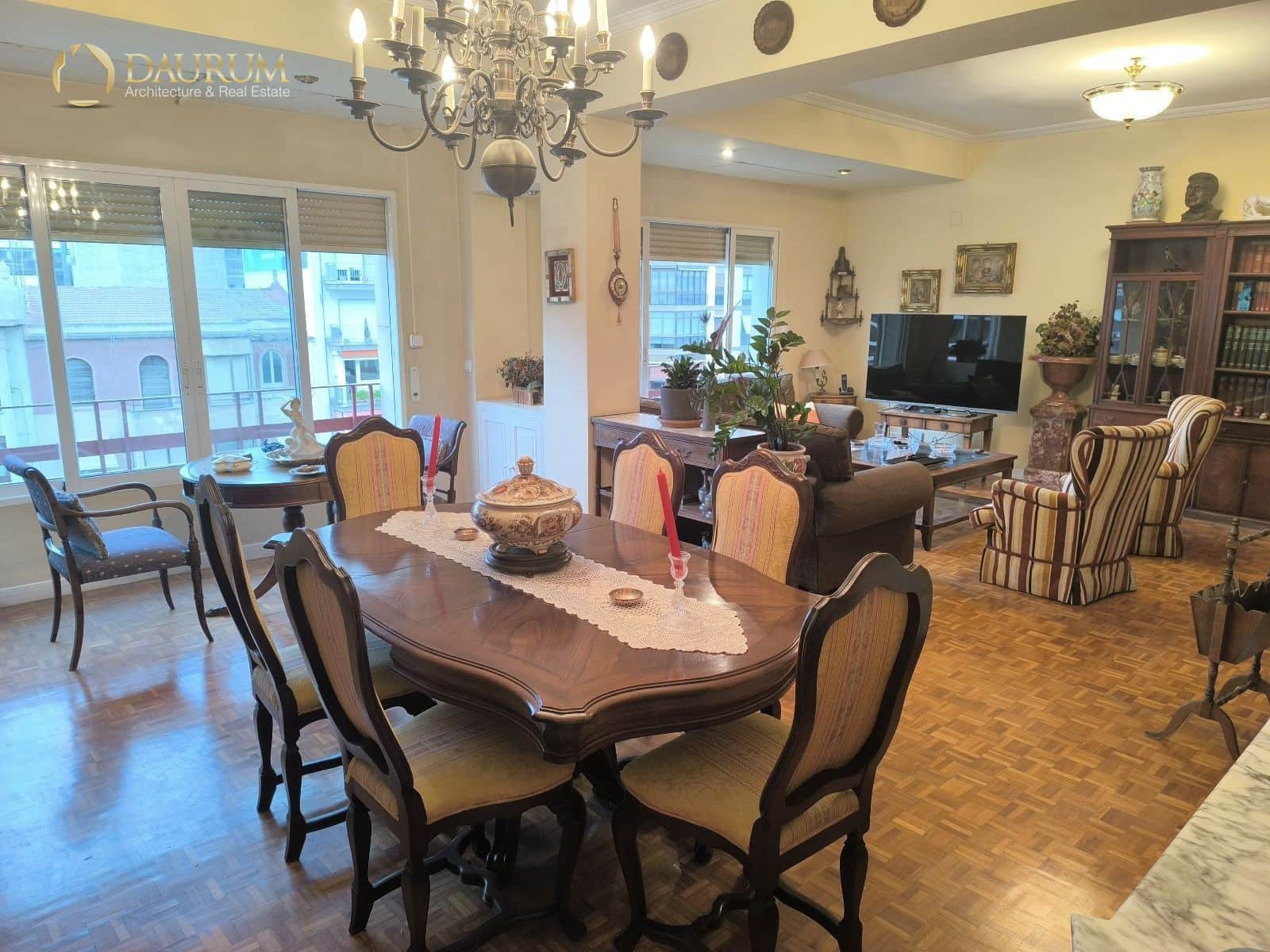 4 bedroom Flat for sale in Alicante / Alacant city - € 965,000 (Ref: 9345437)