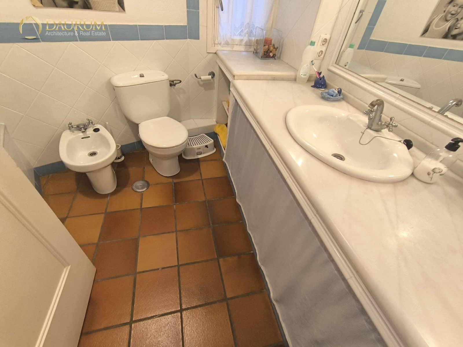 4 bedroom Flat for sale in Alicante / Alacant city - € 965,000 (Ref: 9345437)