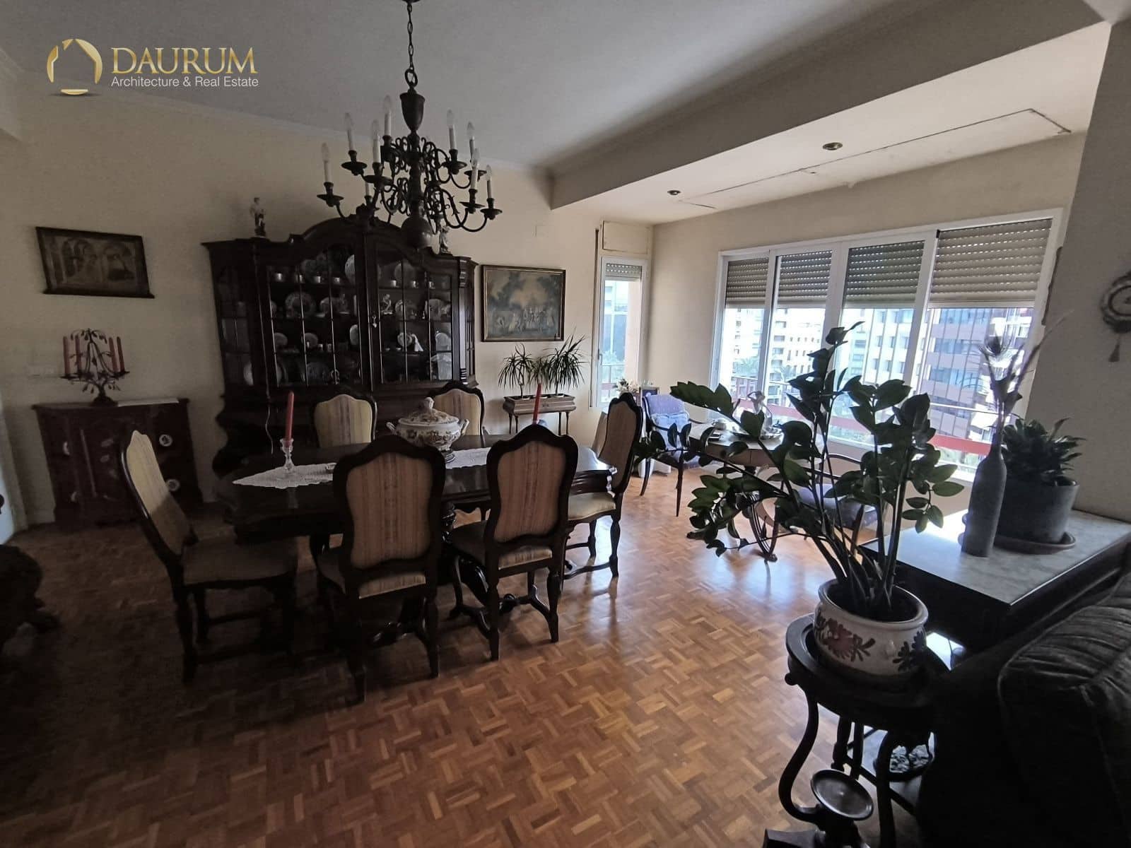 4 bedroom Flat for sale in Alicante / Alacant city - € 965,000 (Ref: 9345437)