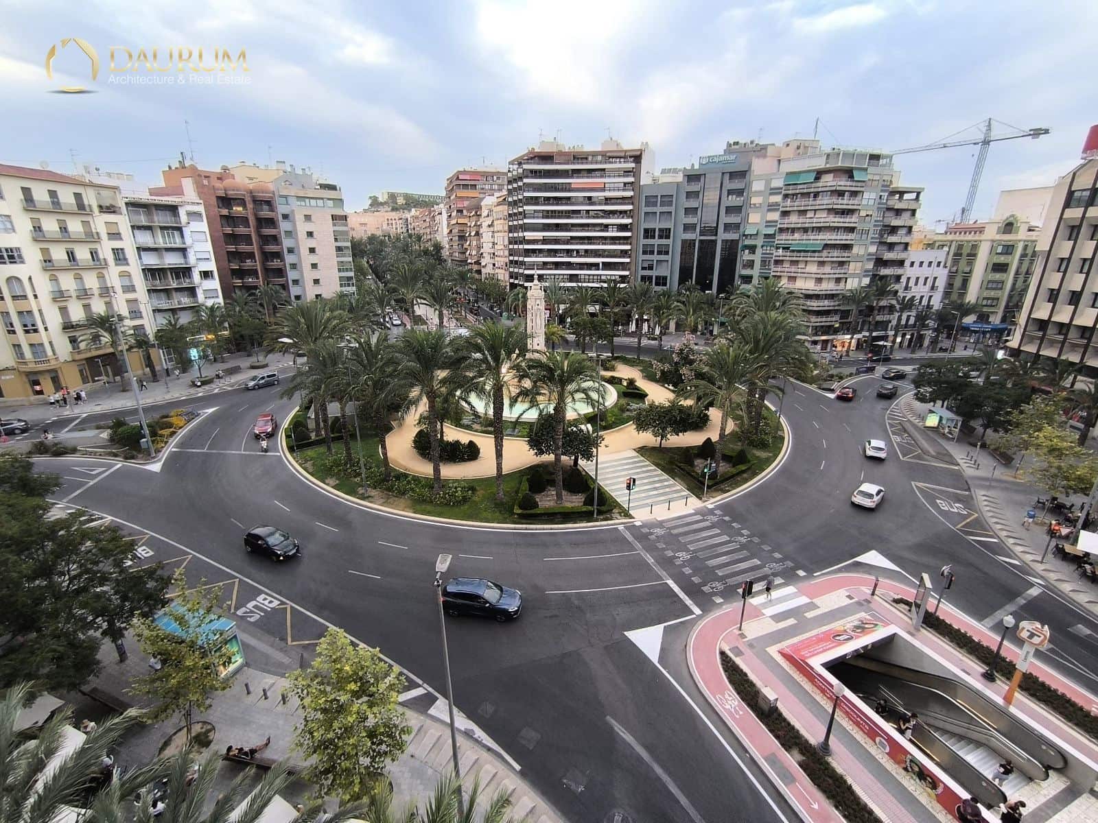 4 bedroom Flat for sale in Alicante / Alacant city - € 965,000 (Ref: 9345437)