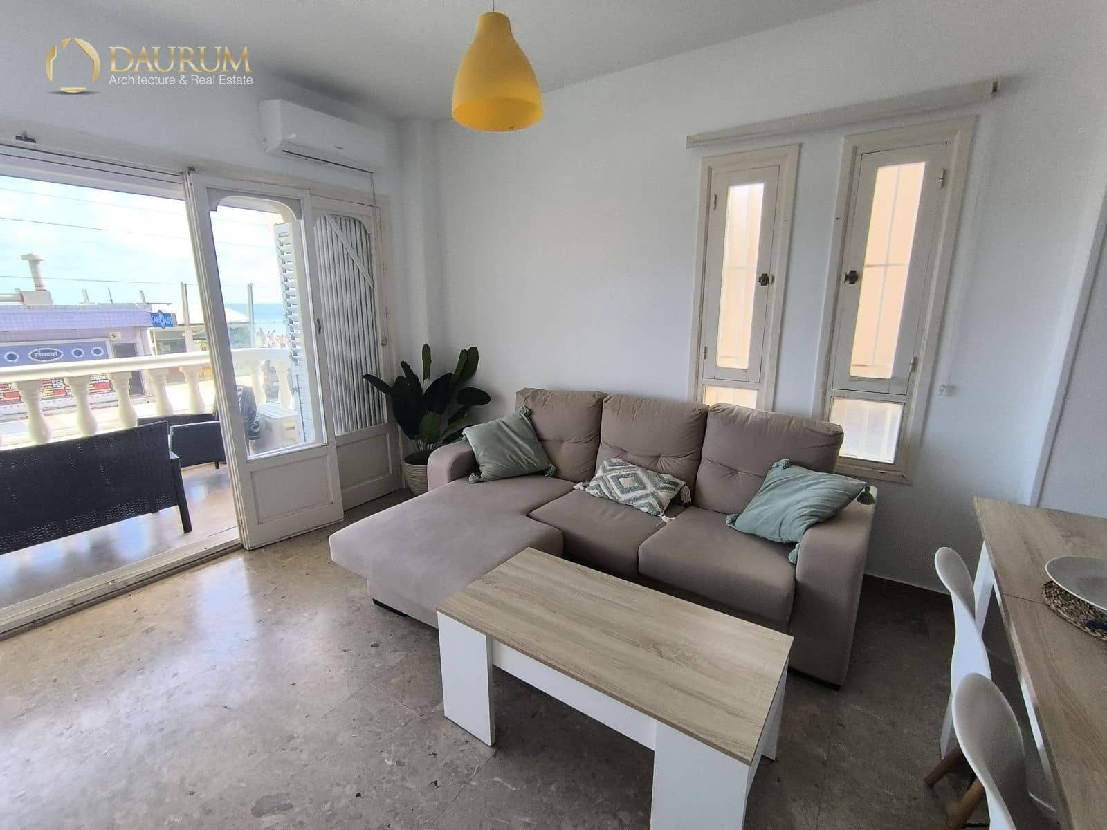 3 bedroom Flat for sale in Santa Pola with garage - € 299,000 (Ref: 9345440)
