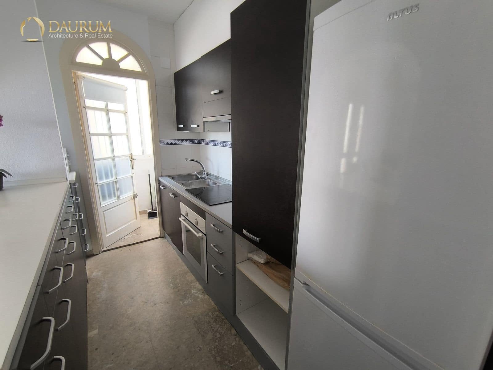 3 bedroom Flat for sale in Santa Pola with garage - € 299,000 (Ref: 9345440)