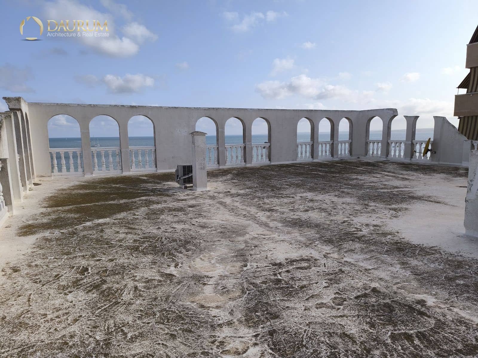 3 bedroom Flat for sale in Santa Pola with garage - € 299,000 (Ref: 9345440)