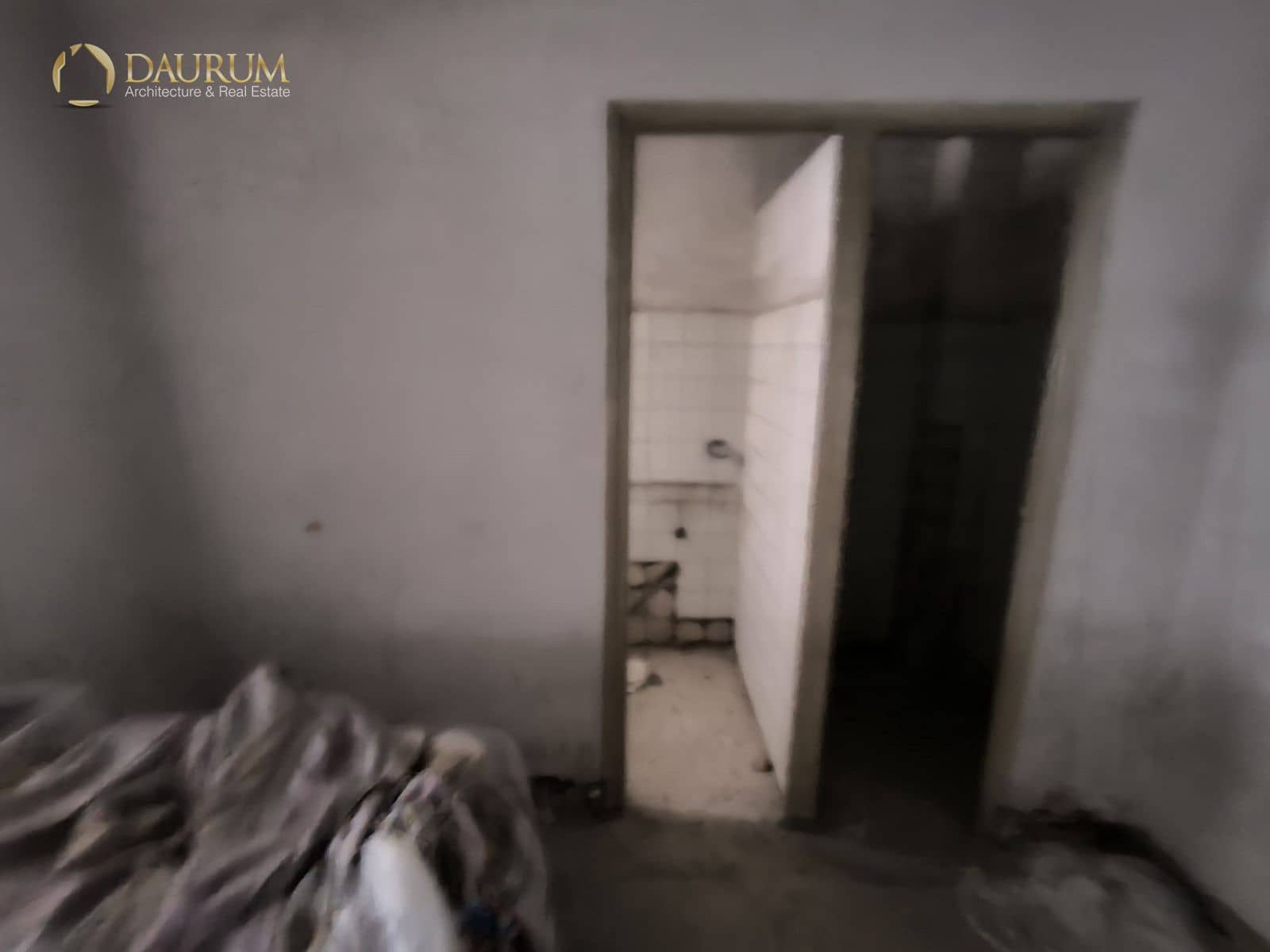 Commerciale in vendita in Elche / Elx - 180.000 € (Rif: 9345448)