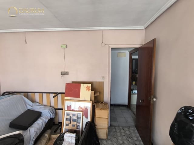 Commercial for sale in Centro, Elche / Elx - € 180,000 (Ref: 9345448)