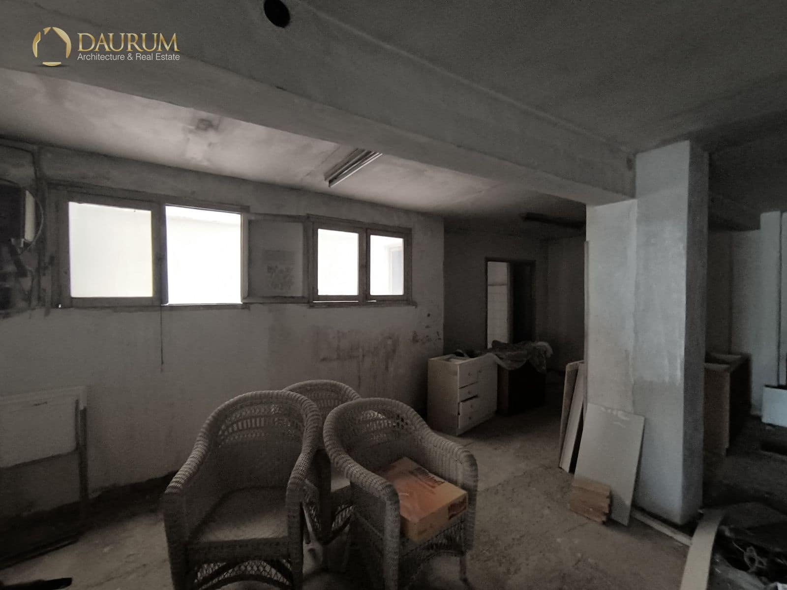 Commerciale in vendita in Elche / Elx - 180.000 € (Rif: 9345448)