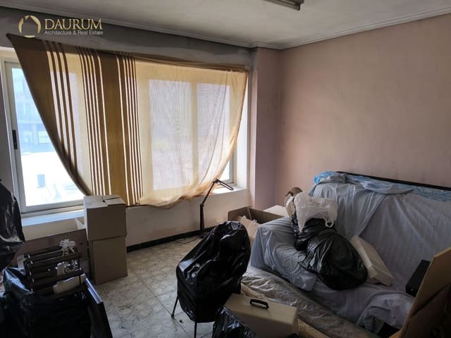 Commercial for sale in Centro, Elche / Elx - € 180,000 (Ref: 9345448)