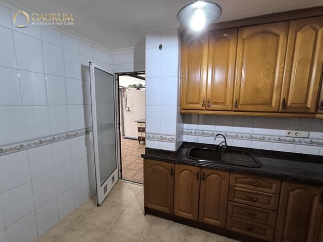 3 camera da letto Appartamento in vendita in Carolinas Altas, Alicante città - 167.000 € (Rif: 9345450)