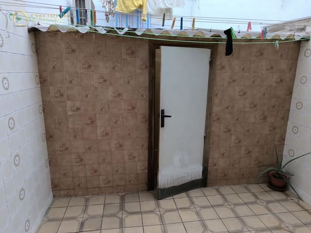 3 camera da letto Appartamento in vendita in Carolinas Altas, Alicante città - 167.000 € (Rif: 9345450)