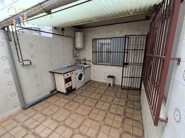 3 camera da letto Appartamento in vendita in Carolinas Altas, Alicante città - 167.000 € (Rif: 9345450)