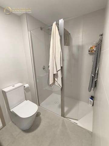 2 soverom Leilighet til salgs i Gran Alacant, Santa Pola med svømmebasseng garasje - € 419 000 (Ref: 9345451)