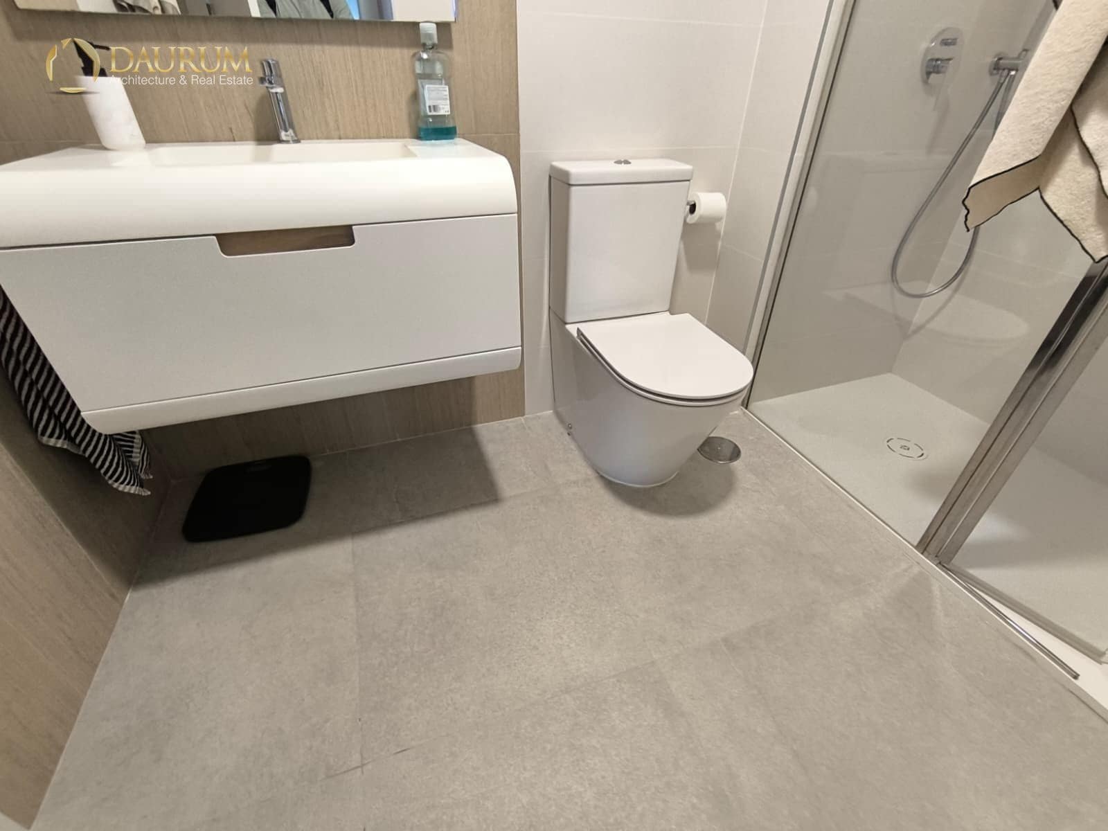 2 soverom Leilighet til salgs i Gran Alacant med svømmebasseng garasje - € 419 000 (Ref: 9345451)