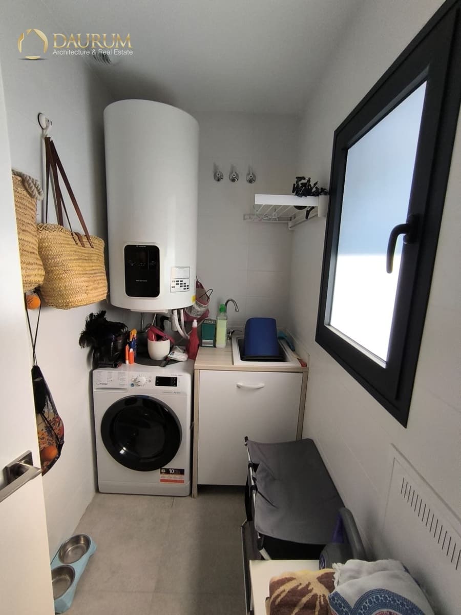 2 soverom Leilighet til salgs i Gran Alacant med svømmebasseng garasje - € 419 000 (Ref: 9345451)