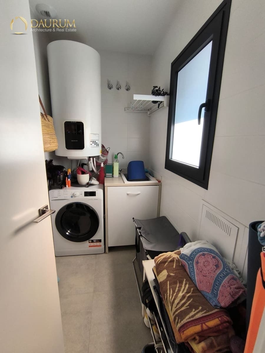 2 soverom Leilighet til salgs i Gran Alacant med svømmebasseng garasje - € 419 000 (Ref: 9345451)