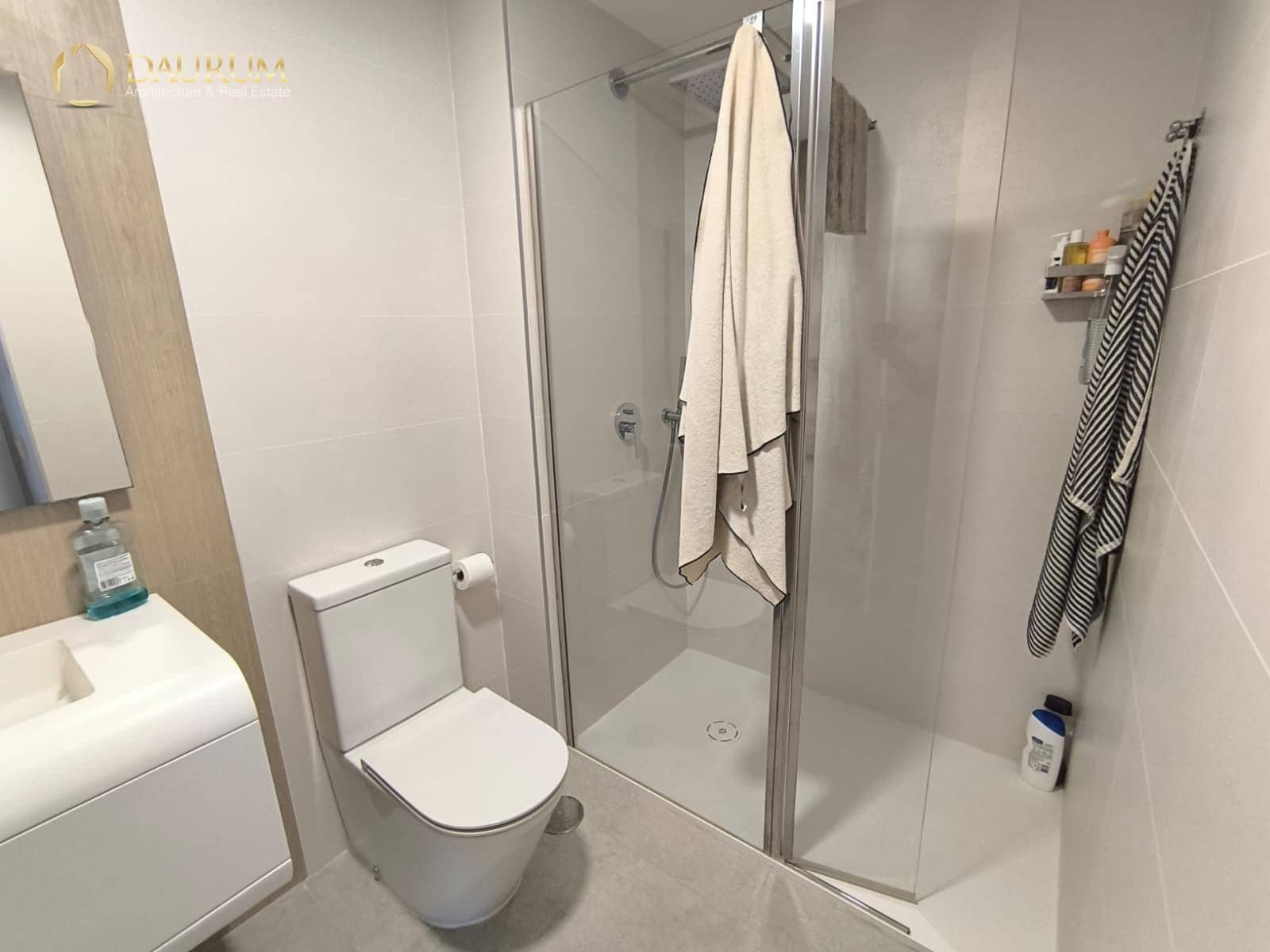 2 soverom Leilighet til salgs i Gran Alacant med svømmebasseng garasje - € 419 000 (Ref: 9345451)