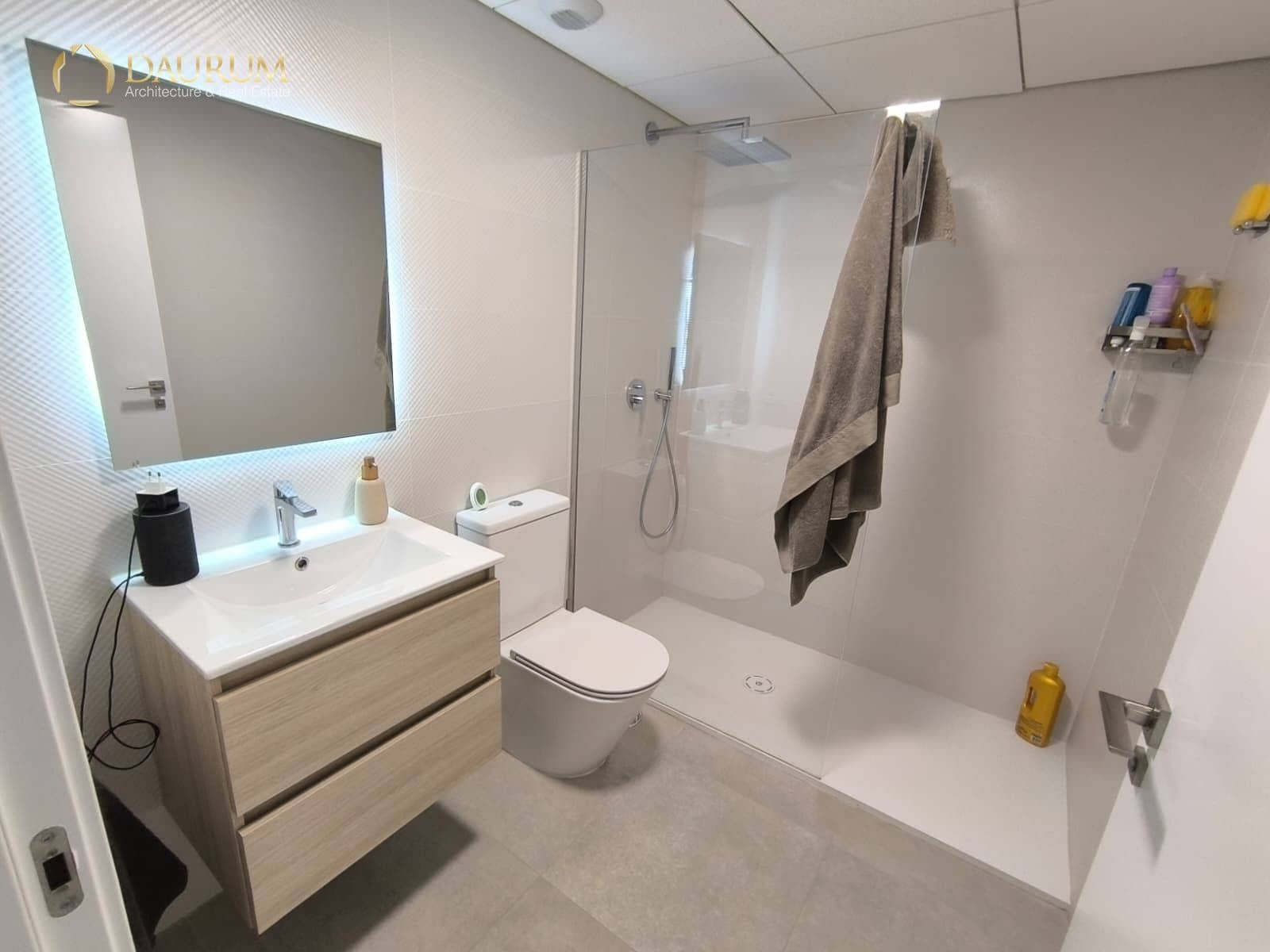 2 soverom Leilighet til salgs i Gran Alacant med svømmebasseng garasje - € 419 000 (Ref: 9345451)