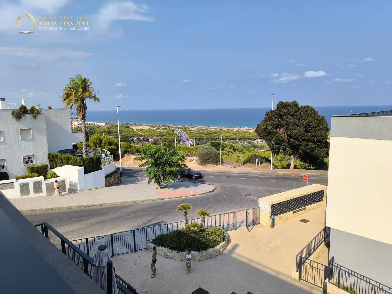 2 soverom Leilighet til salgs i Gran Alacant med svømmebasseng garasje - € 419 000 (Ref: 9345451)