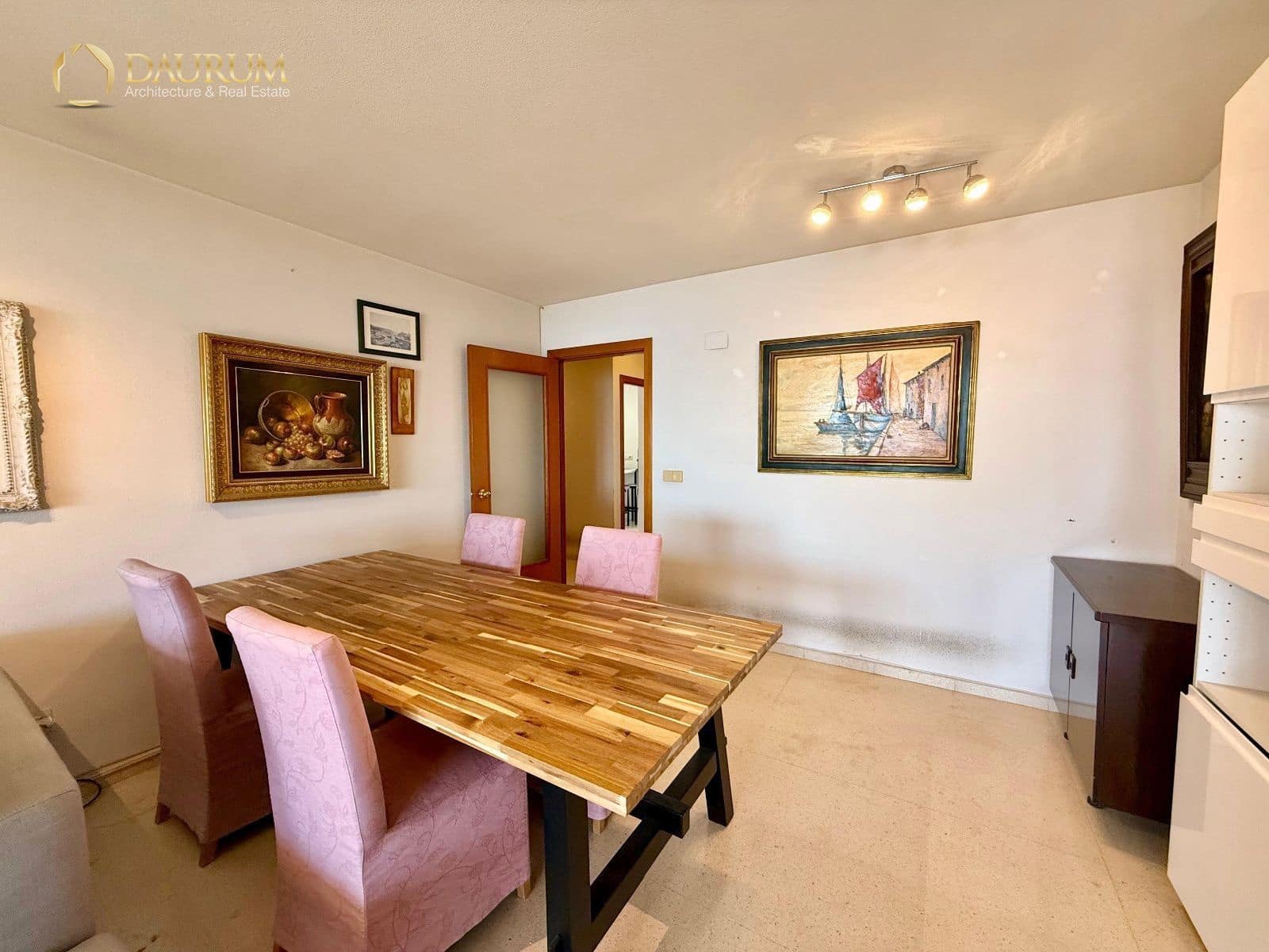 3 bedroom Flat for sale in Benidorm with pool garage - € 510,000 (Ref: 9345458)