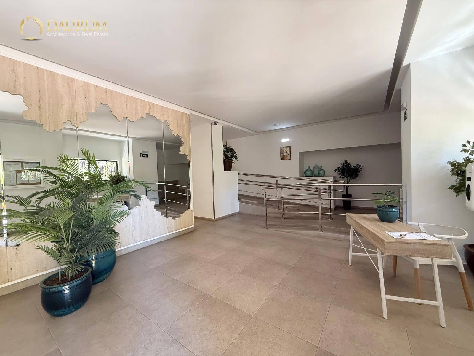 3 bedroom Flat for sale in Benidorm with pool garage - € 510,000 (Ref: 9345458)