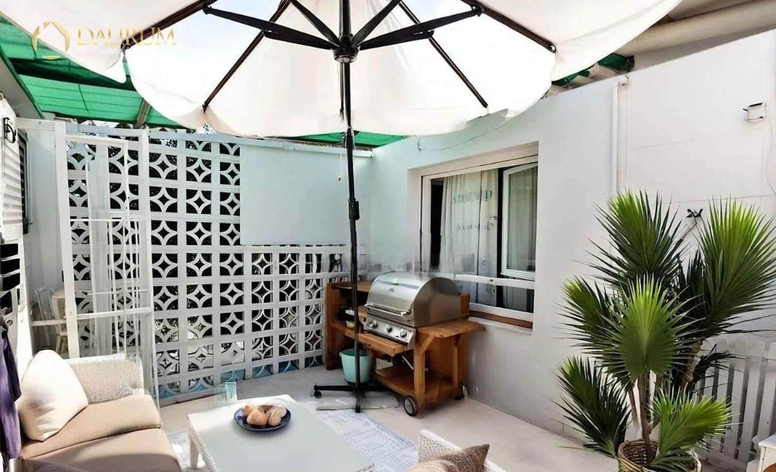 4 bedroom Flat for sale in Alicante / Alacant city with garage - € 199,900 (Ref: 9345461)