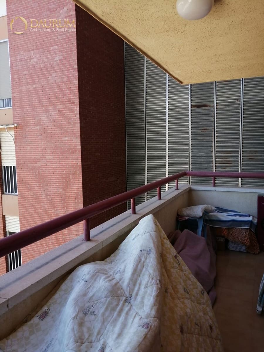 4 bedroom Flat for sale in Jijona / Xixona with garage - € 134,000 (Ref: 9345465)