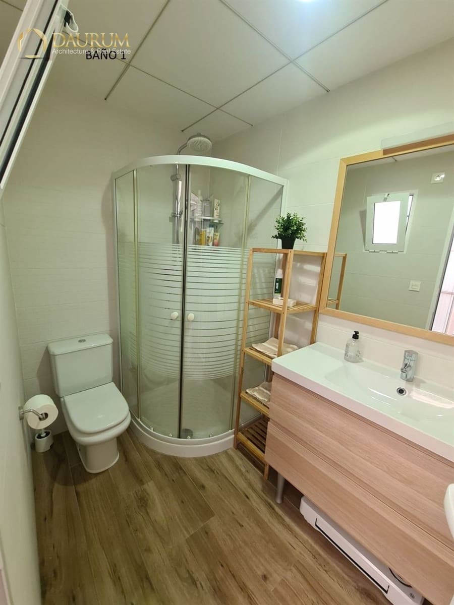 4 makuuhuone Asunto myytävänä paikassa Elche / Elx - 350 000 € (Ref: 9346572)