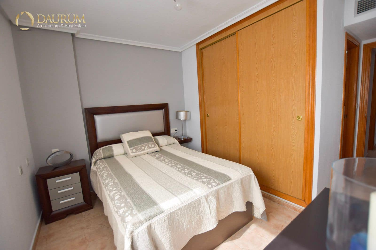 3 soveværelse Lejlighed til salg i Alicante by med swimmingpool garage - € 410.000 (Ref: 9348079)