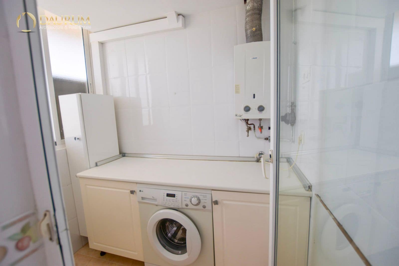 3 soveværelse Lejlighed til salg i Alicante by med swimmingpool garage - € 410.000 (Ref: 9348079)