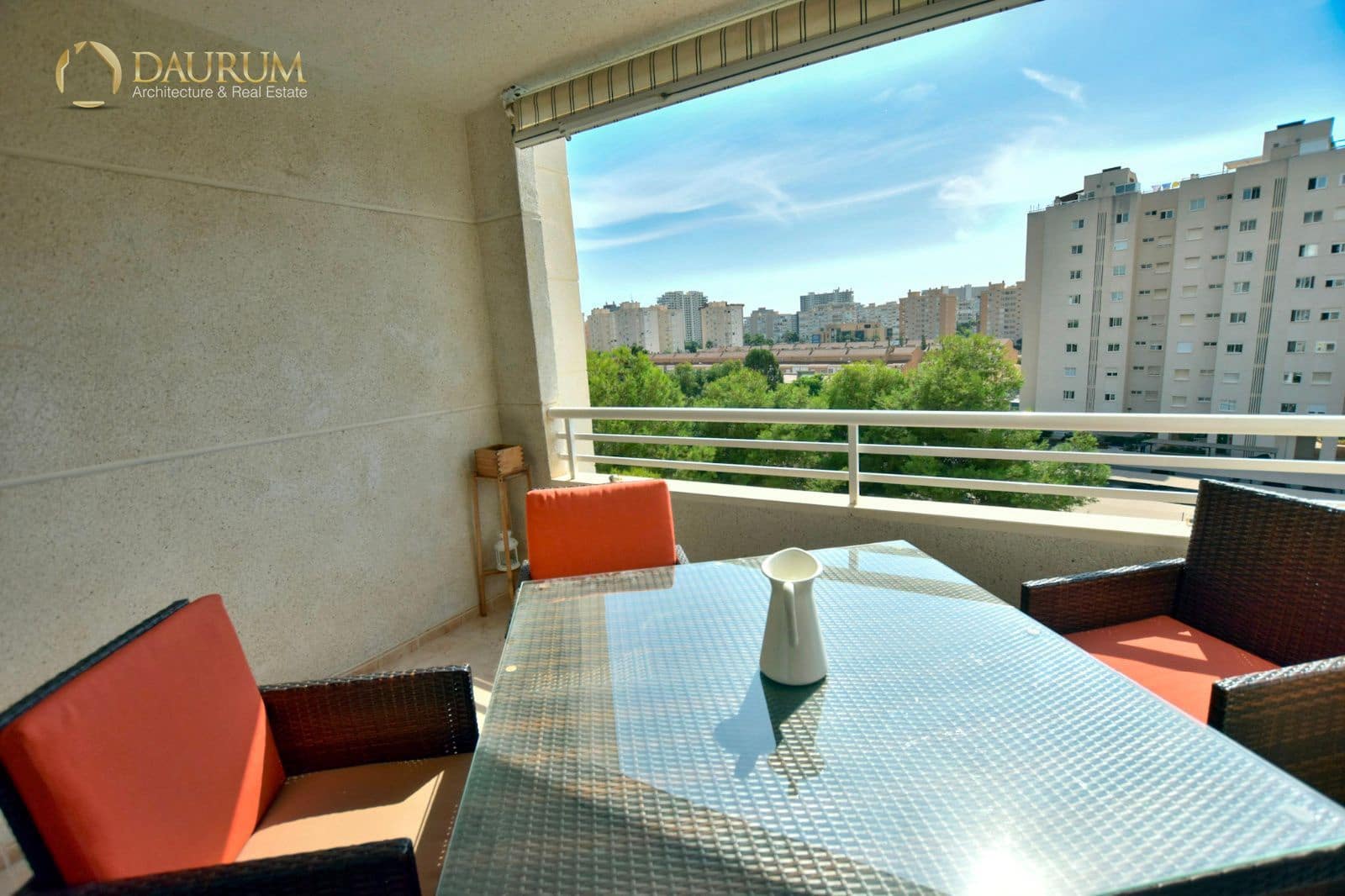 3 soveværelse Lejlighed til salg i Alicante by med swimmingpool garage - € 410.000 (Ref: 9348079)