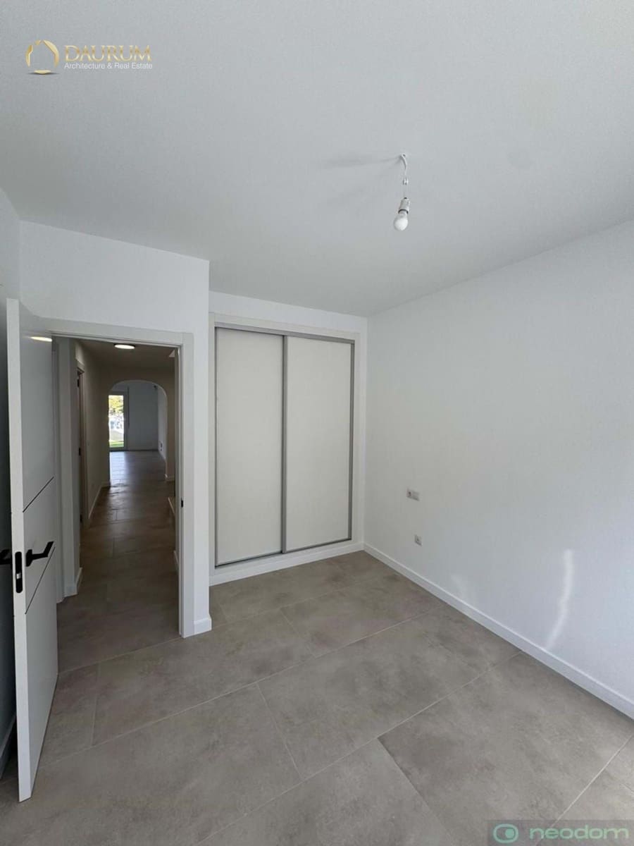 3 slaapkamer Villa te koop in El Campello met garage - € 550.000 (Ref: 9350188)