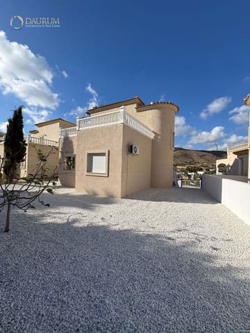 3 slaapkamer Villa te koop in El Campello met garage - € 550.000 (Ref: 9350188)