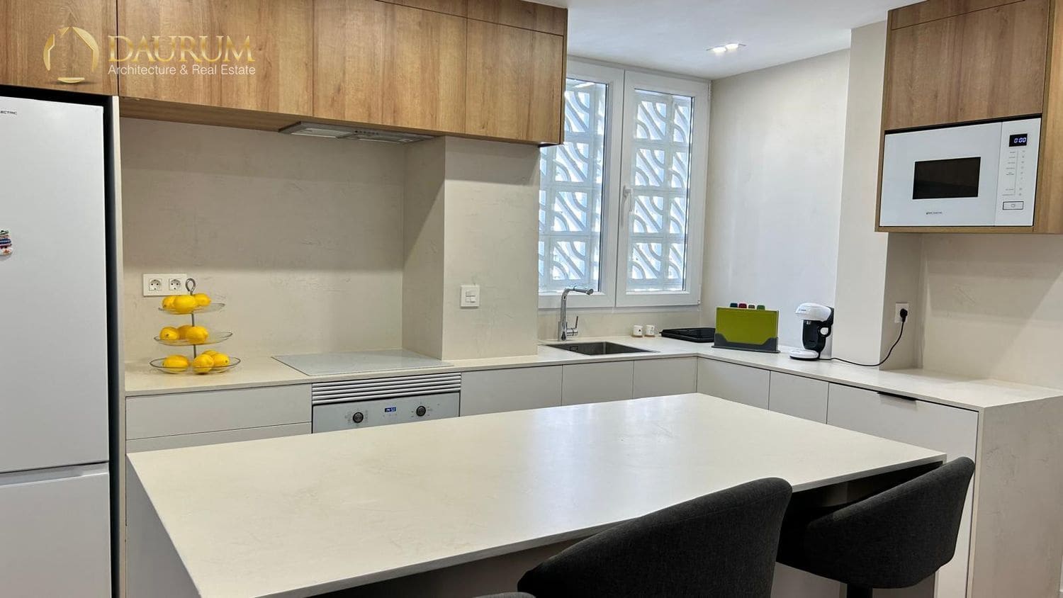 2 quarto Apartamento para venda em Benidorm com garagem - 263 000 € (Ref: 9352675)