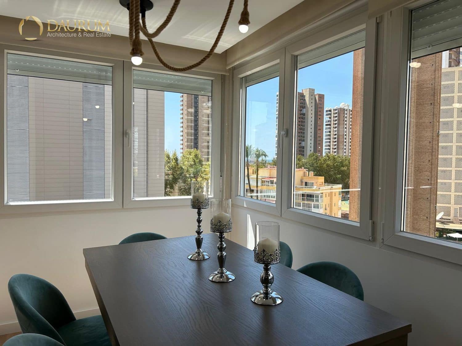 2 quarto Apartamento para venda em Benidorm com garagem - 263 000 € (Ref: 9352675)