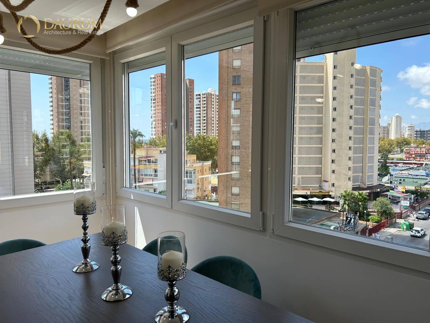 2 quarto Apartamento para venda em Benidorm com garagem - 263 000 € (Ref: 9352675)