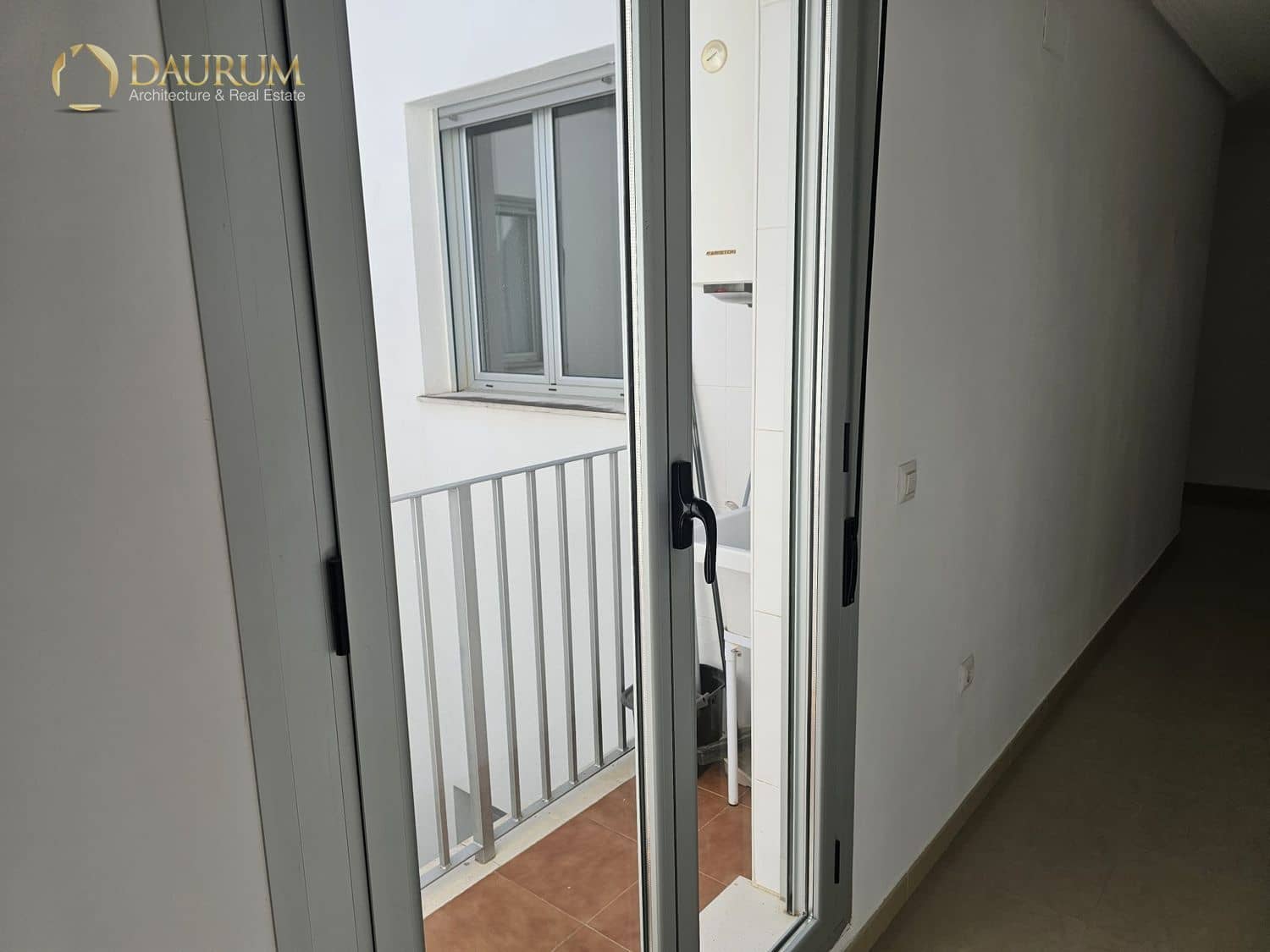 3 bedroom Penthouse for sale in Benissa with pool garage - € 275,000 (Ref: 9354056)