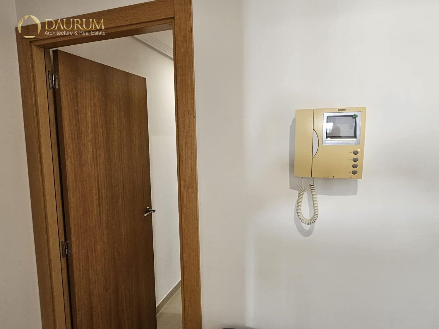 3 bedroom Penthouse for sale in Benissa with pool garage - € 275,000 (Ref: 9354056)