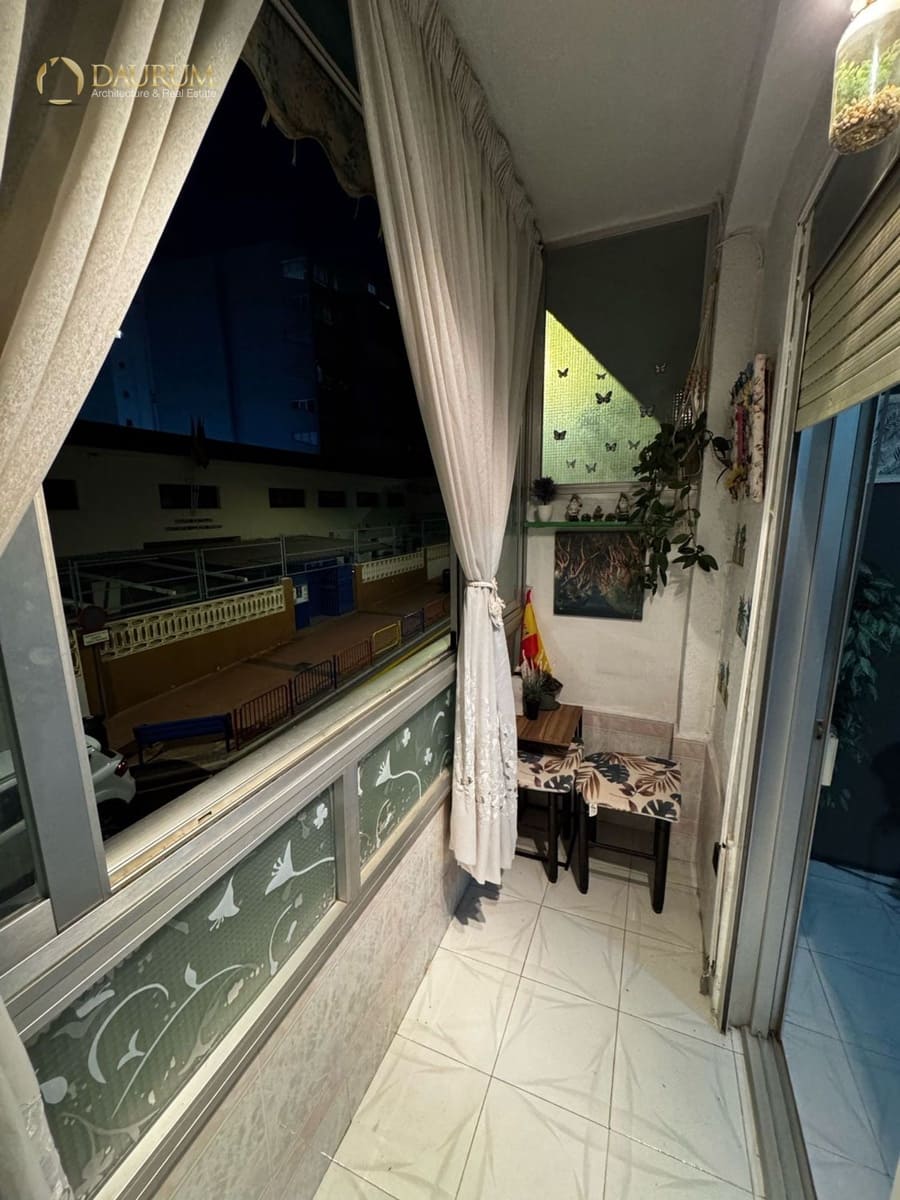 2 bedroom Flat for sale in Benidorm - € 175,000 (Ref: 9354057)