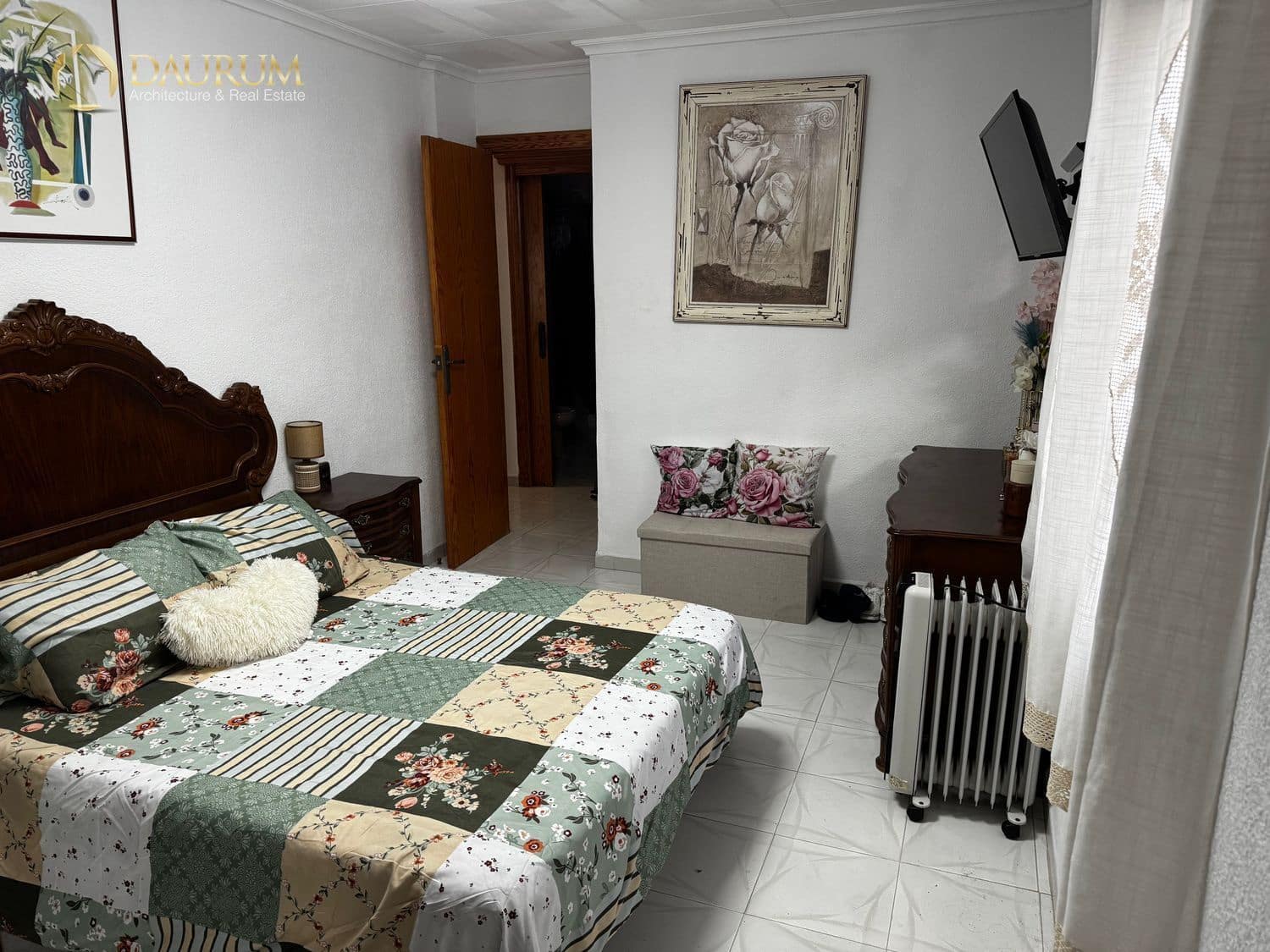 2 bedroom Flat for sale in Benidorm - € 175,000 (Ref: 9354057)