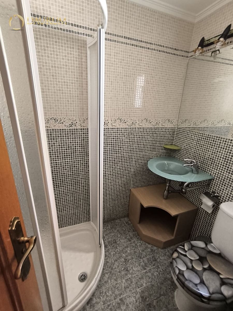 Piso de 3 habitaciones en Santa Pola en venta - 139.999 € (Ref: 9357448)