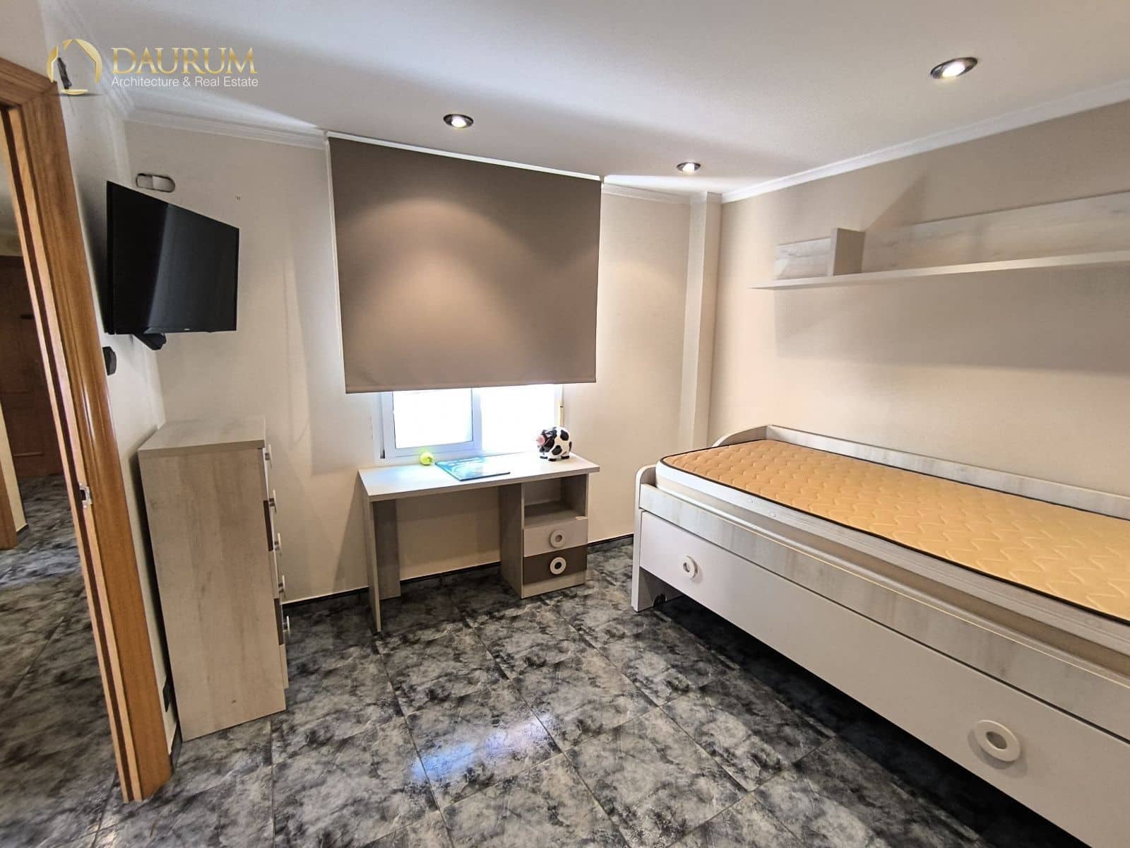 Piso de 3 habitaciones en Santa Pola en venta - 139.999 € (Ref: 9357448)