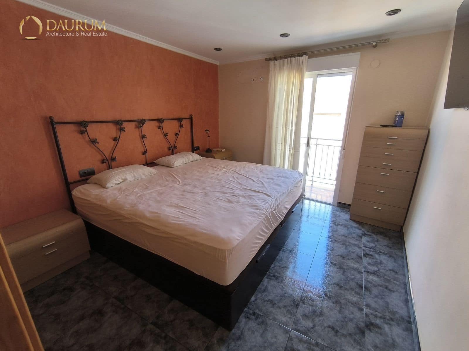 Piso de 3 habitaciones en Santa Pola en venta - 139.999 € (Ref: 9357448)