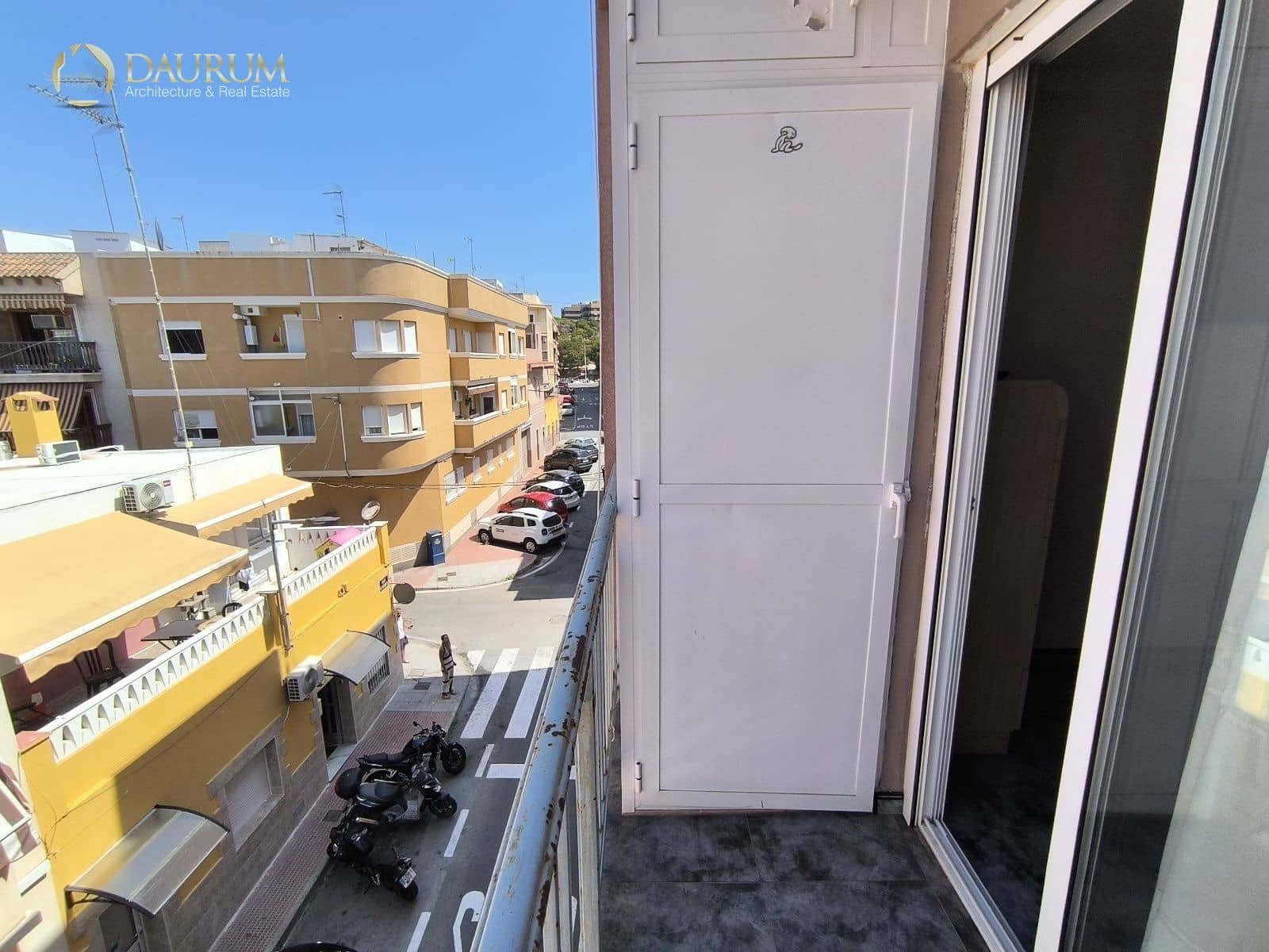 Piso de 3 habitaciones en Santa Pola en venta - 139.999 € (Ref: 9357448)
