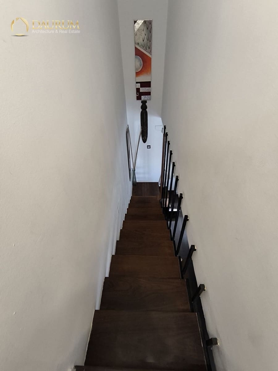 4 soverom Villa til salgs i Alicante by med garasje - € 650 000 (Ref: 9357585)