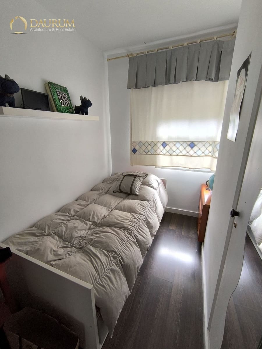 4 soverom Villa til salgs i Alicante by med garasje - € 650 000 (Ref: 9357585)