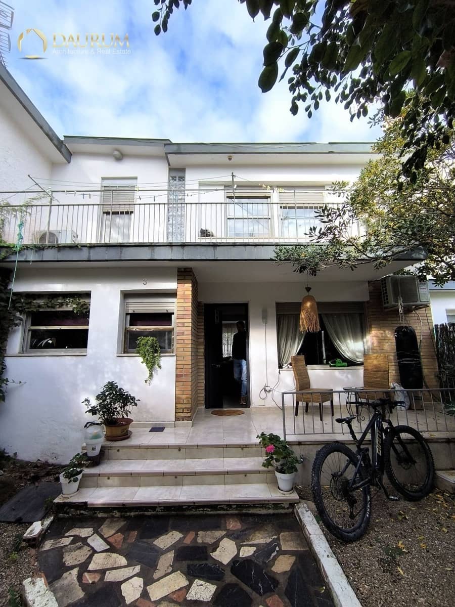 4 soverom Villa til salgs i Alicante by med garasje - € 650 000 (Ref: 9357585)