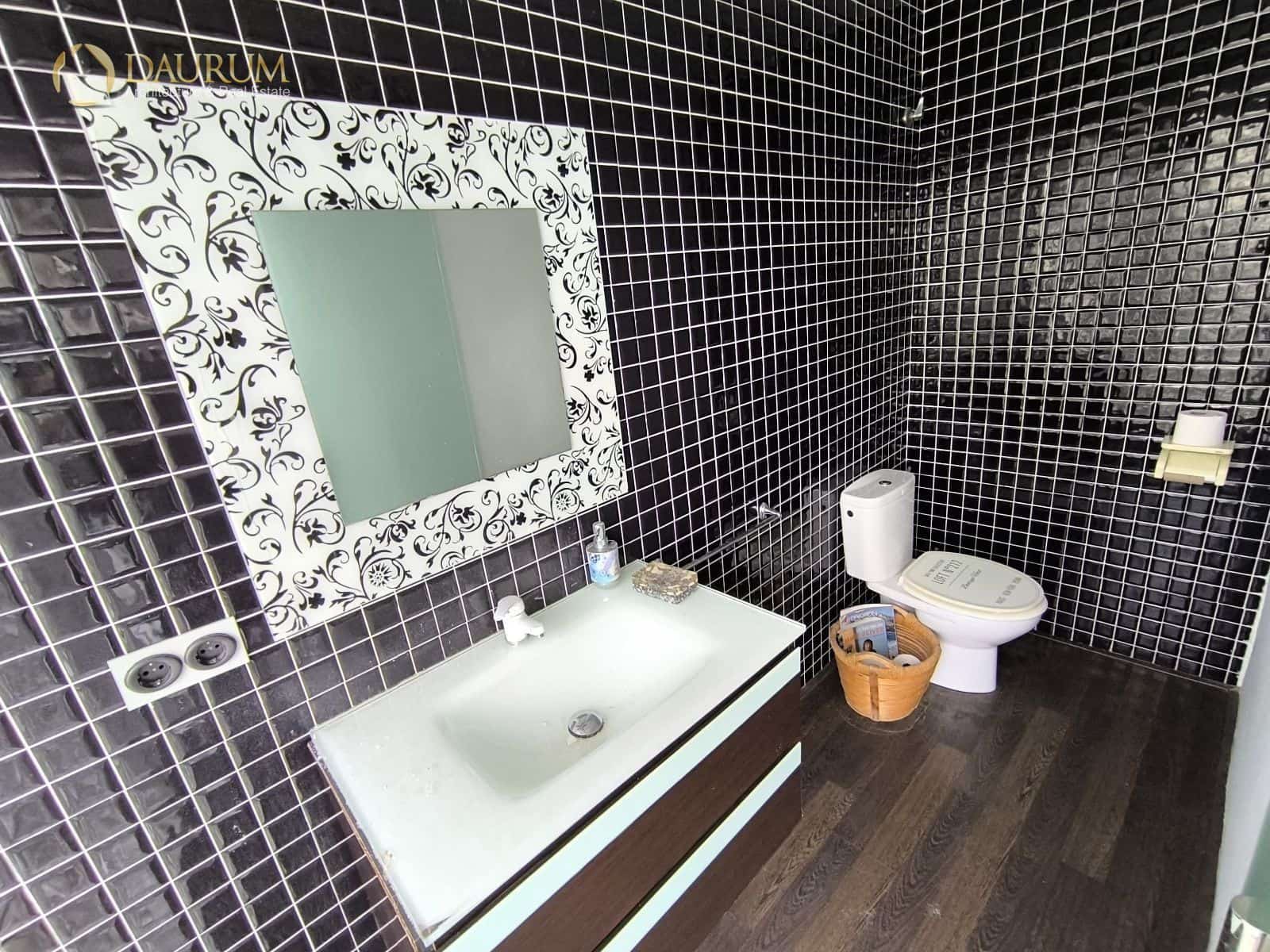 4 soverom Villa til salgs i Alicante by med garasje - € 650 000 (Ref: 9357585)