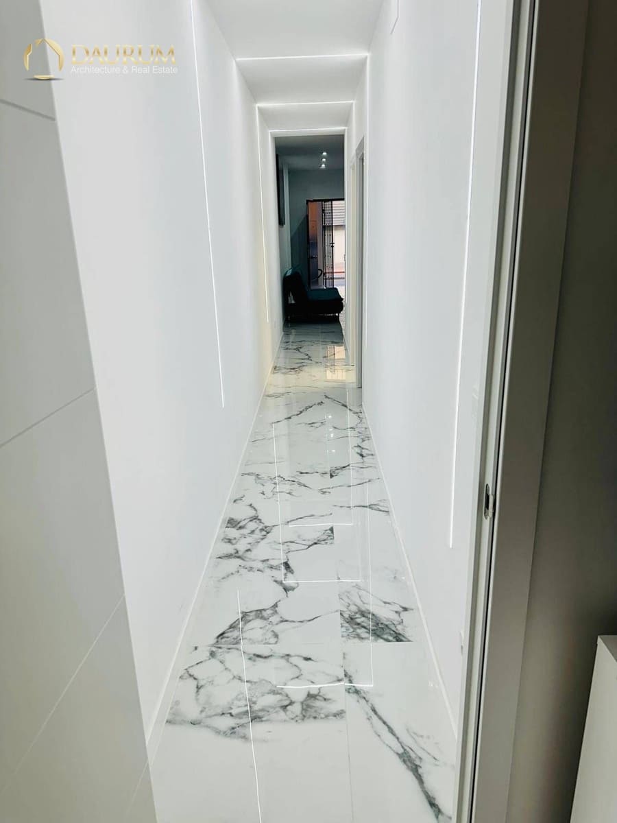 2 quarto Apartamento para venda em Alicante cidade - 185 000 € (Ref: 9362979)