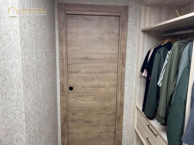 2 soverom Villa til salgs i Peña de las Águilas, Elche / Elx med svømmebasseng garasje - € 460 000 (Ref: 9369251)