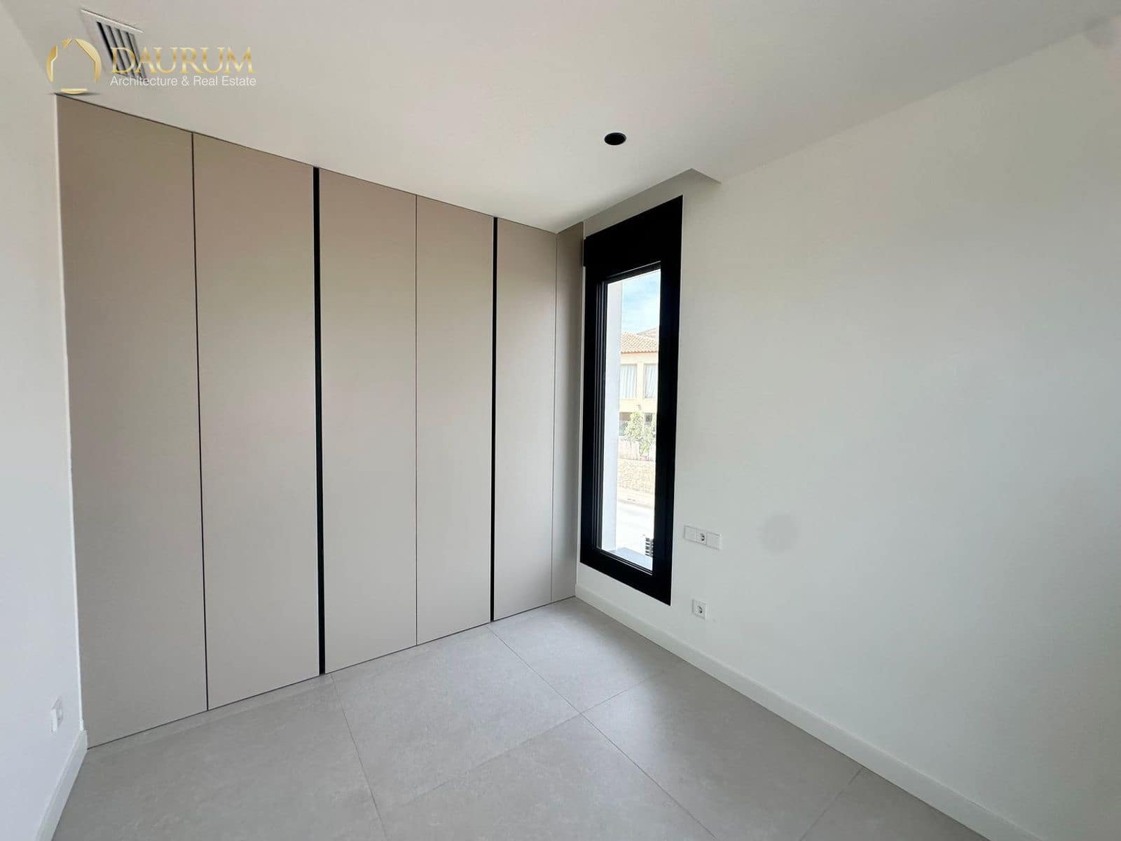 3 bedroom Villa for sale in Finestrat with pool garage - € 850,000 (Ref: 9369252)