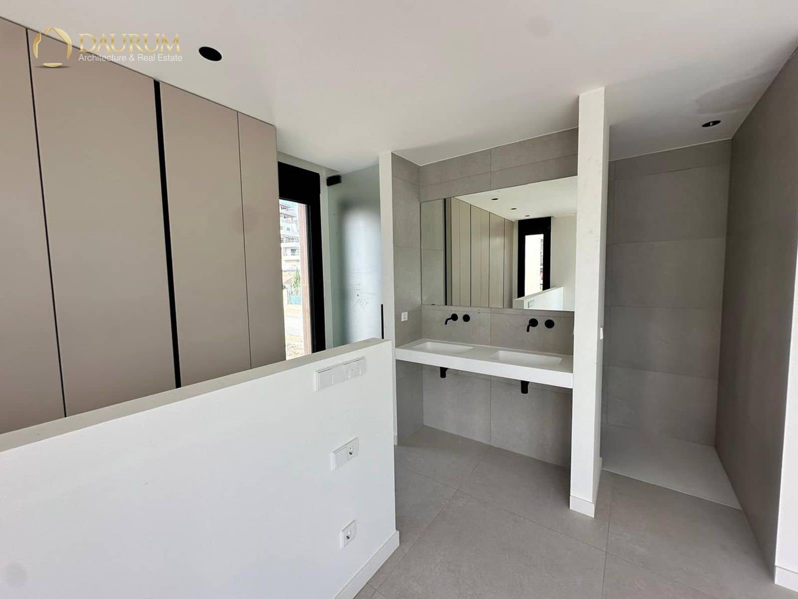 3 bedroom Villa for sale in Finestrat with pool garage - € 850,000 (Ref: 9369252)